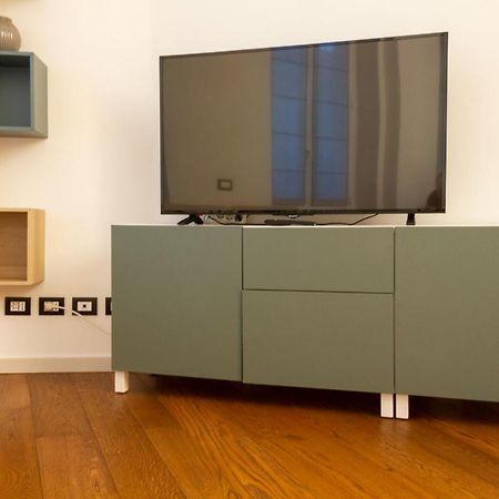 Home Feeling Milan Bagian luar foto
